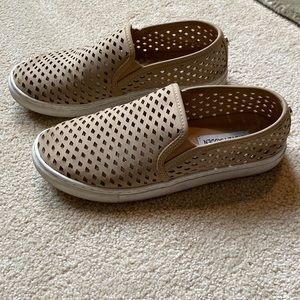 STEVE MADDEN SHOES